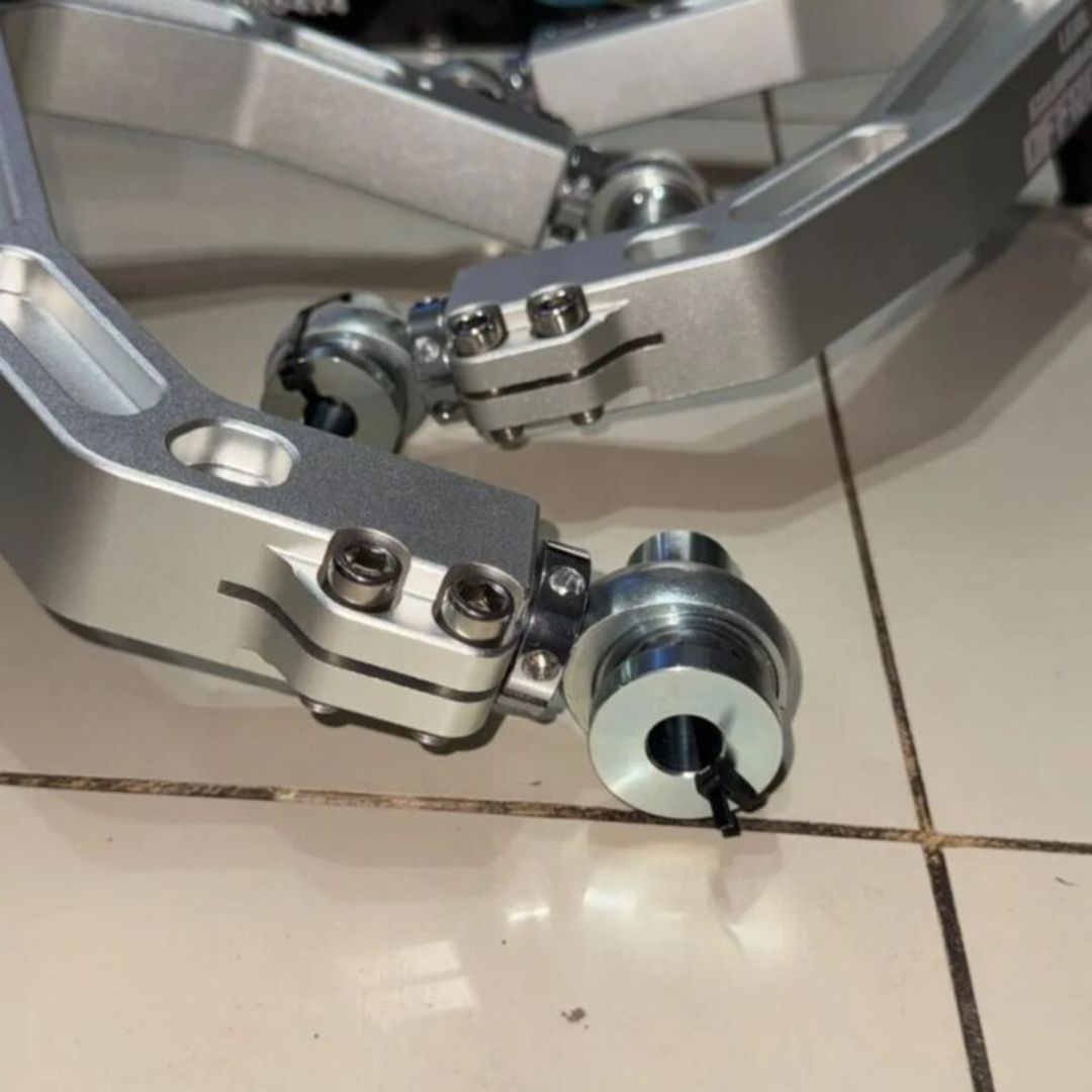 Bandejas Reforzadas Chevrolet Silverado 2019-2026 Aluminio